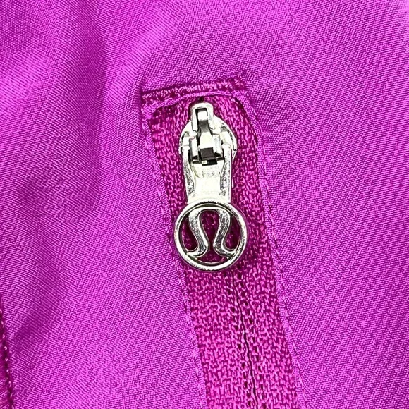 Lululemon Tracker II Running Shorts Sz 12 Fuschia Lined Elastic Waist Zip Pocket - Picture 10 of 11